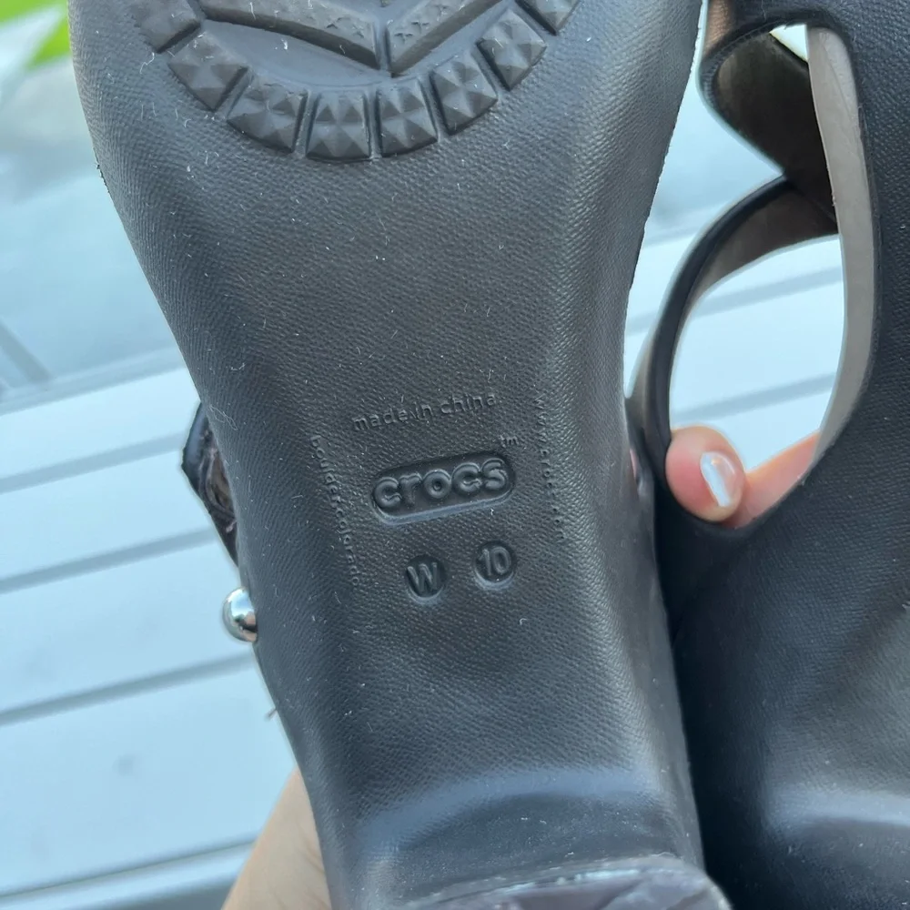 CROCS Cyprus IV Expresso Heeled Sandals- size 10